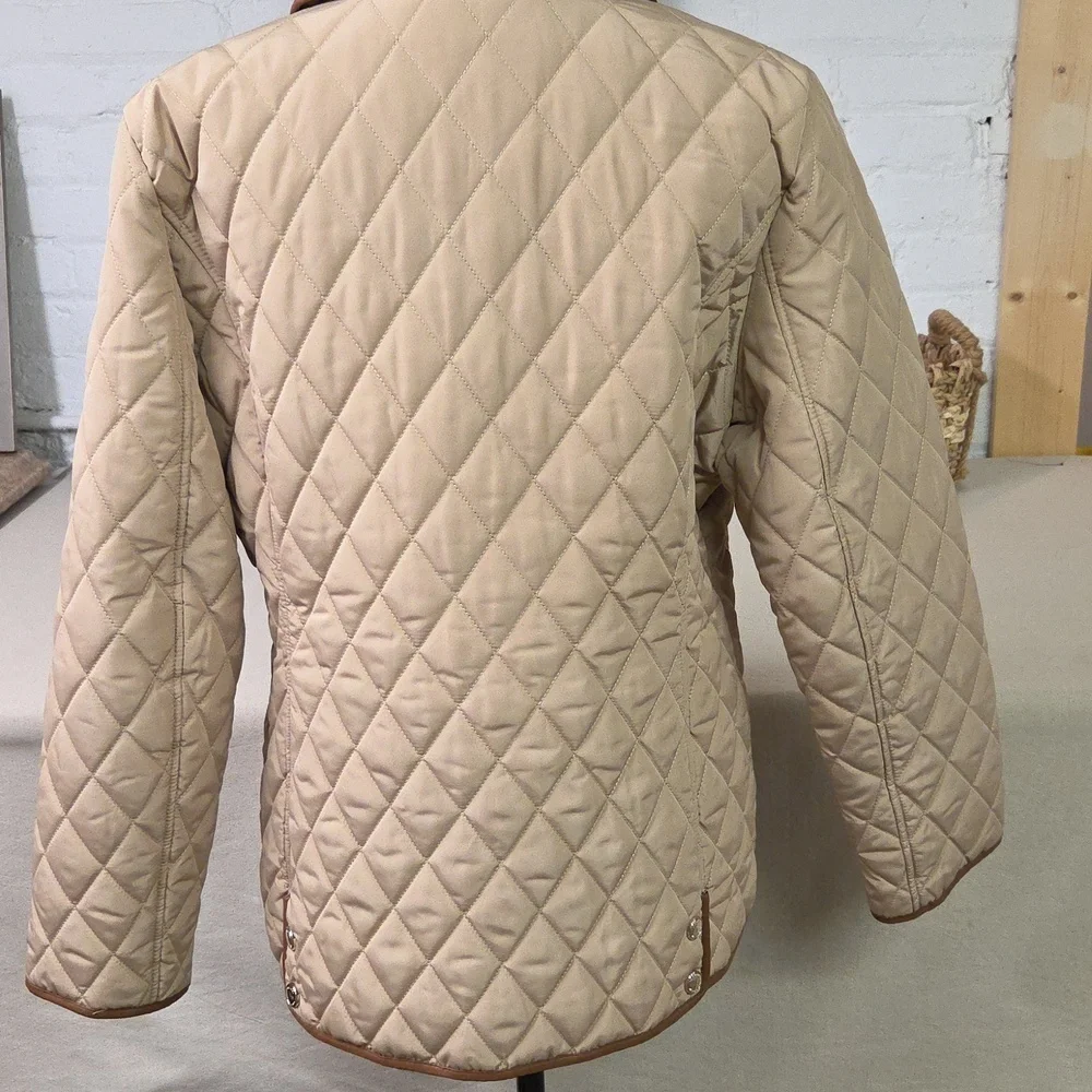 Michael Kors Quilted Beige Puffer Jacket Gold Accents Size LARGE
